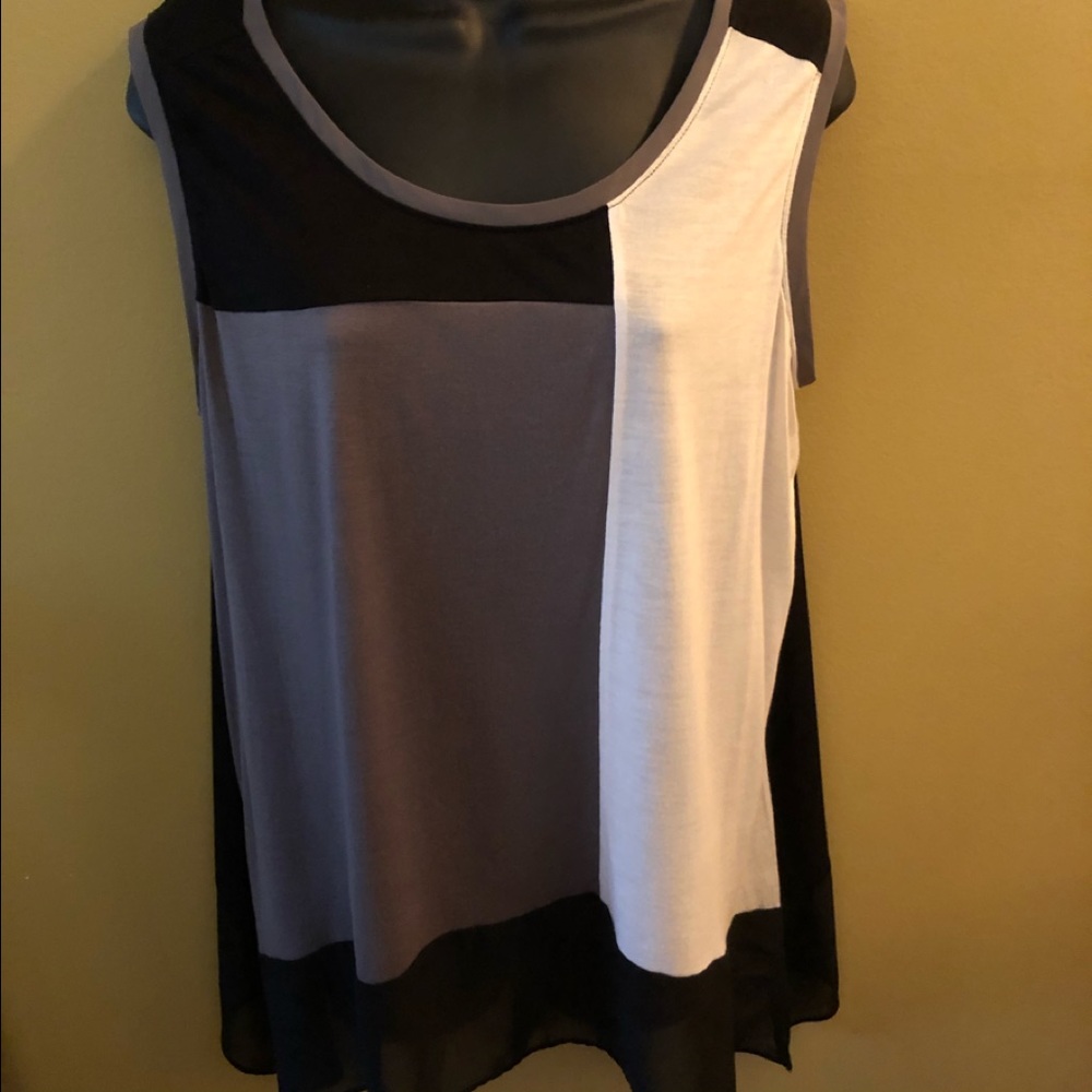 Top  Sleeveless Block Design - N w/o T